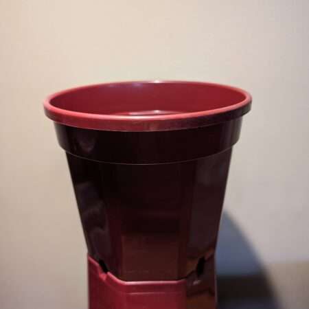 19cm burgundy plant pot